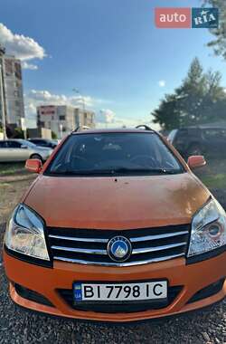 Хэтчбек Geely MK Cross 2012 в 