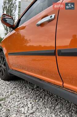 Хэтчбек Geely MK Cross 2013 в 