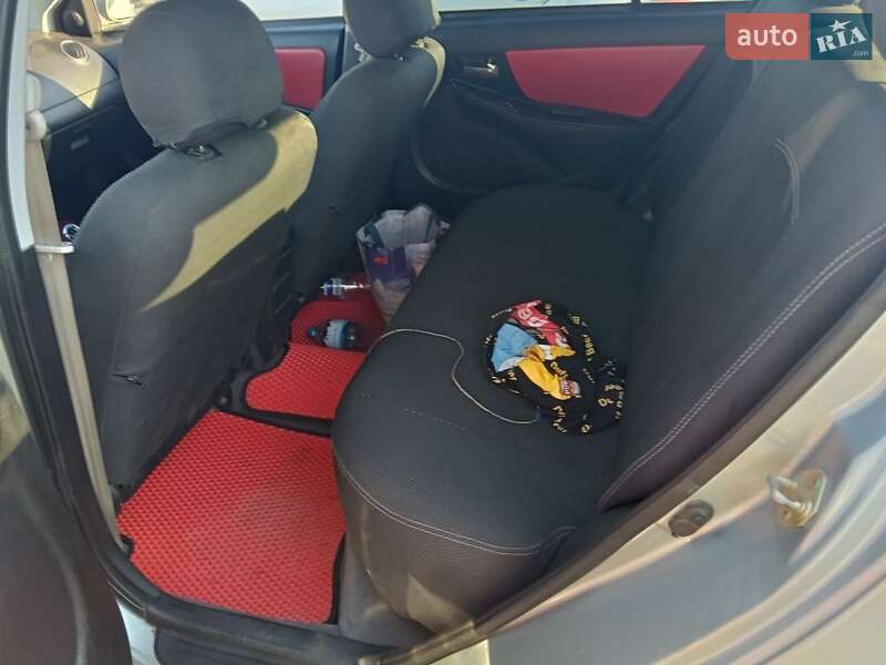 Хэтчбек Geely MK Cross 2013 в Кривом Роге