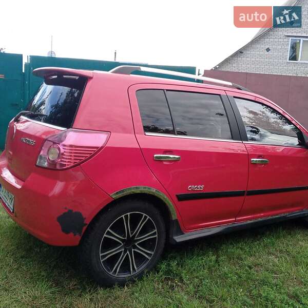 Хетчбек Geely MK Cross 2013 в Києві