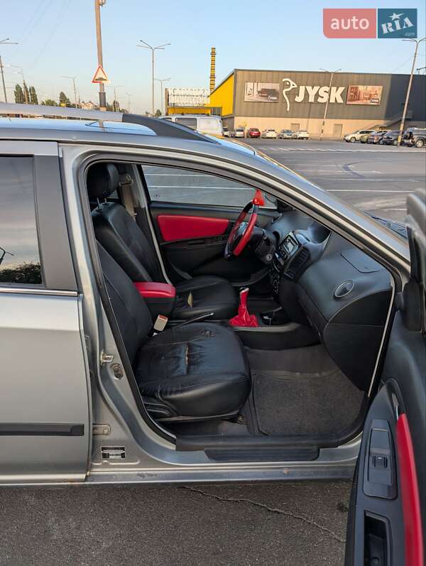 Хетчбек Geely MK Cross 2013 в Києві