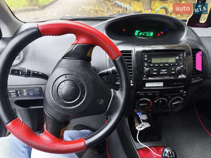 Хетчбек Geely MK Cross 2014 в Запоріжжі