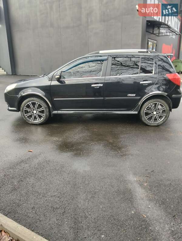Хетчбек Geely MK Cross 2013 в Броварах фото 10 Хетчбек Geely MK Cross 2013 в Броварах