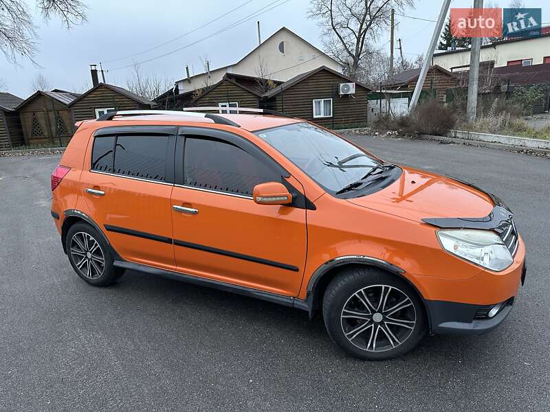 Хетчбек Geely MK Cross 2014 в Києві фото 5 Хетчбек Geely MK Cross 2014 в Києві