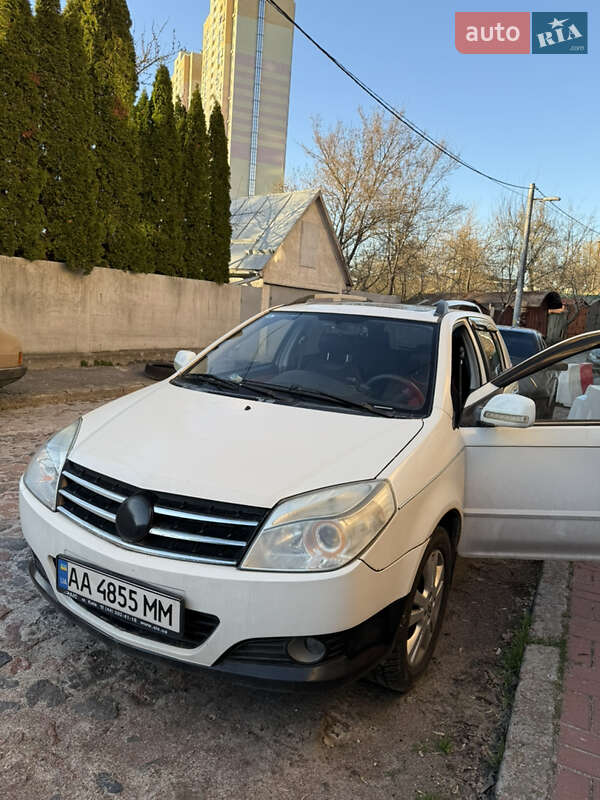 Хэтчбек Geely MK Cross 2013 в Киеве