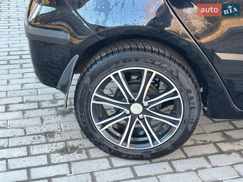 Хэтчбек Geely MK Cross 2014 в Белой Церкви