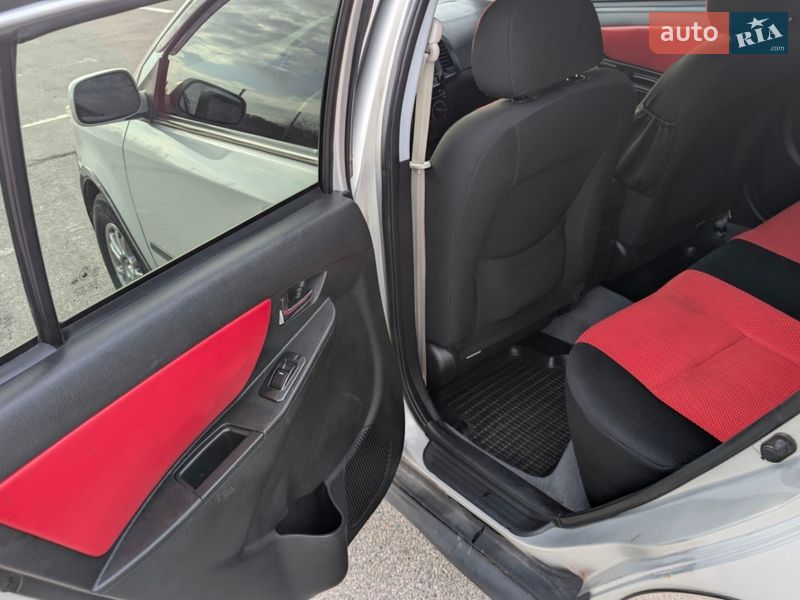 Хетчбек Geely MK Cross 2013 в Запоріжжі фото 7 Хетчбек Geely MK Cross 2013 в Запоріжжі