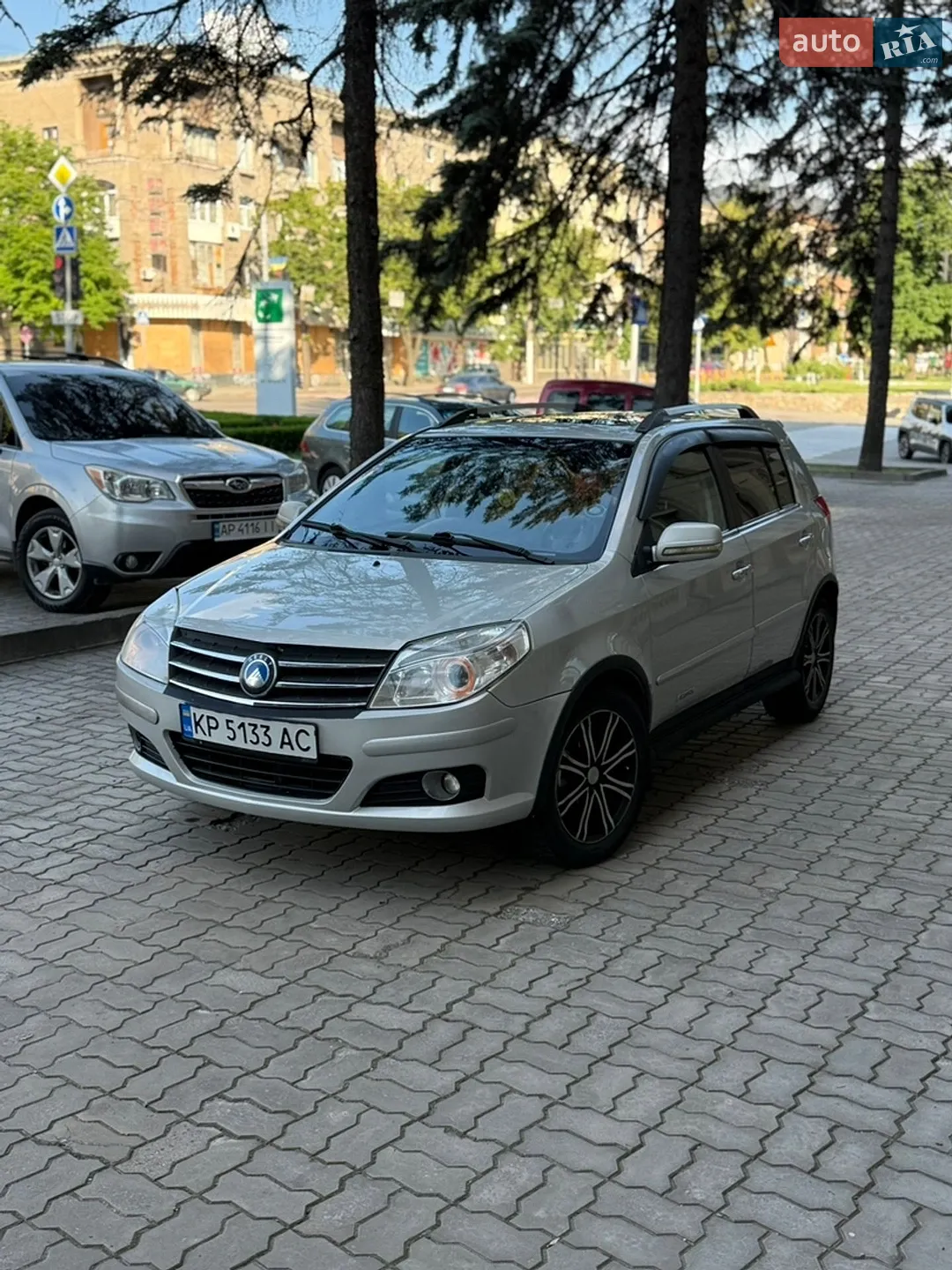 Geely MK Cross 2013