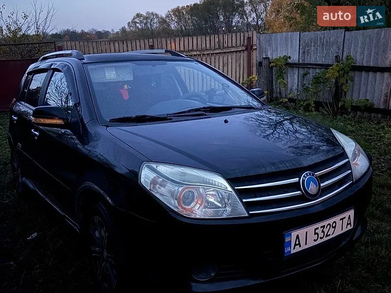 Geely MK Cross 2013