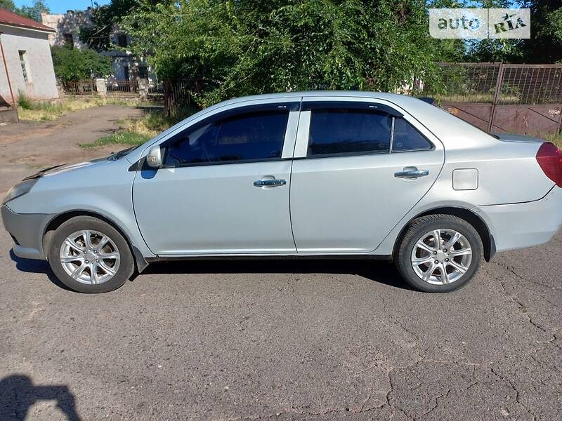Geely MK