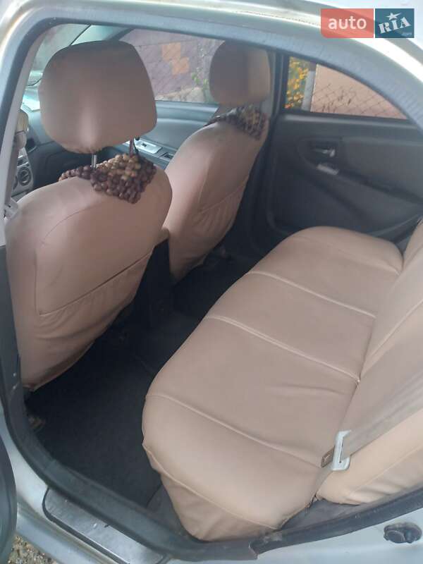 Седан Geely MK 2008 в Тячеві