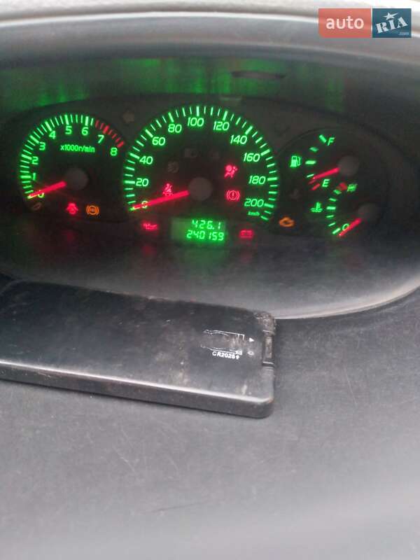 Седан Geely MK 2008 в Тячеві