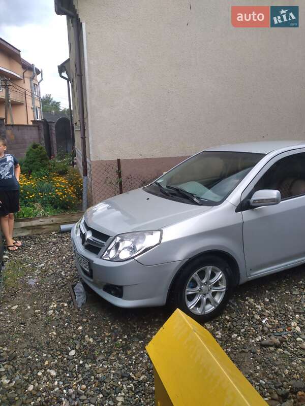 Седан Geely MK 2008 в Тячеві