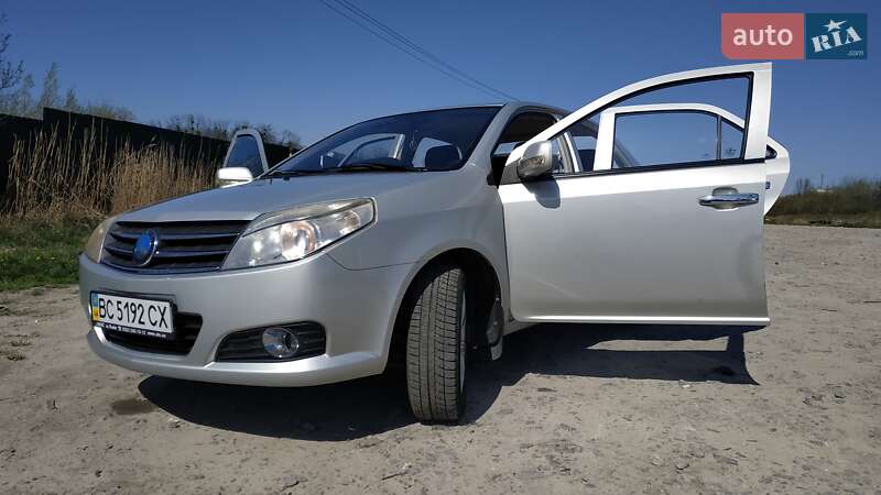 Седан Geely MK 2012 в Львове