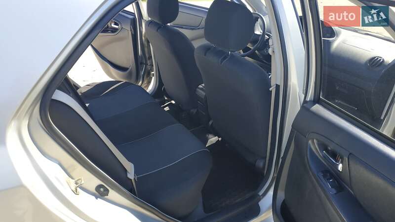 Седан Geely MK 2012 в Львове
