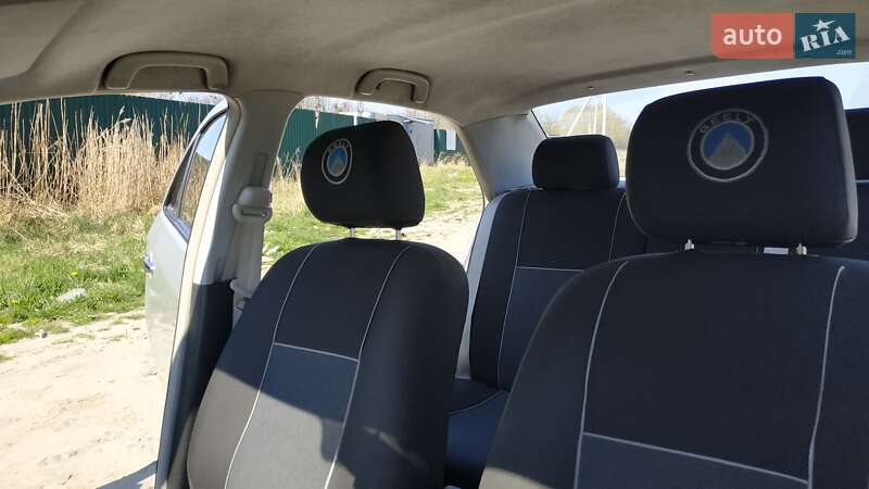 Седан Geely MK 2012 в Львове