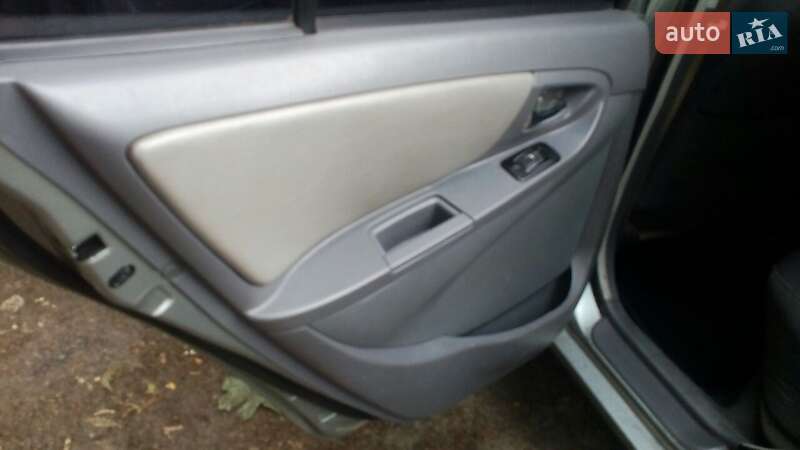Седан Geely MK 2011 в Чернігові