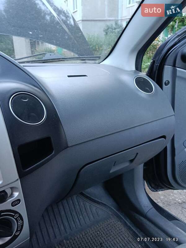 Седан Geely MK 2008 в Дружківці