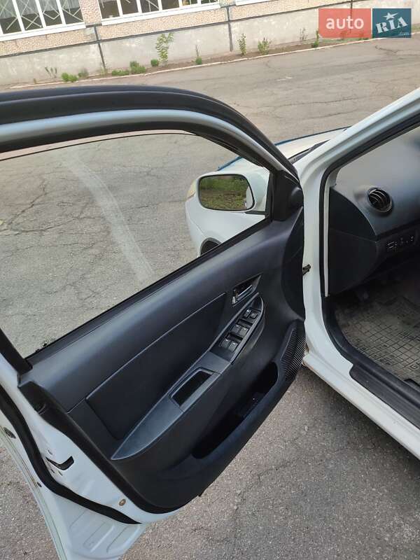 Седан Geely MK 2012 в Кривом Роге