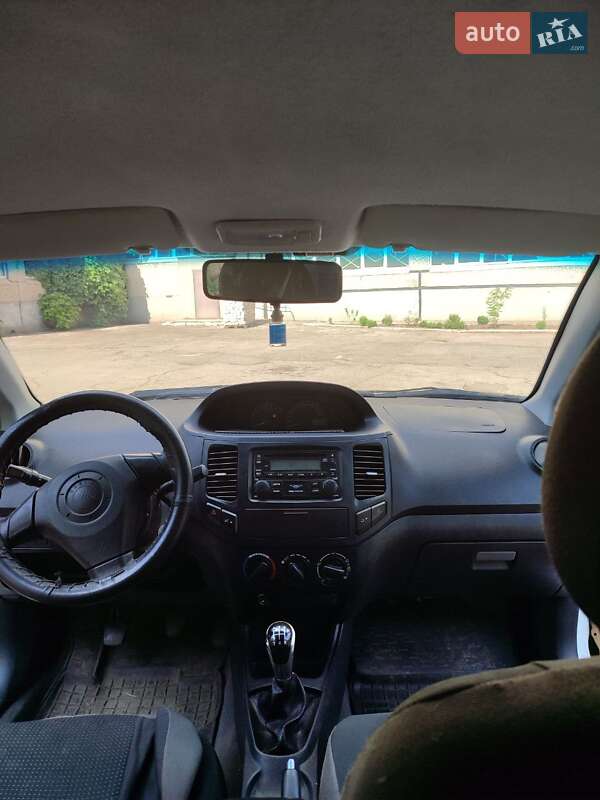Седан Geely MK 2012 в Кривом Роге