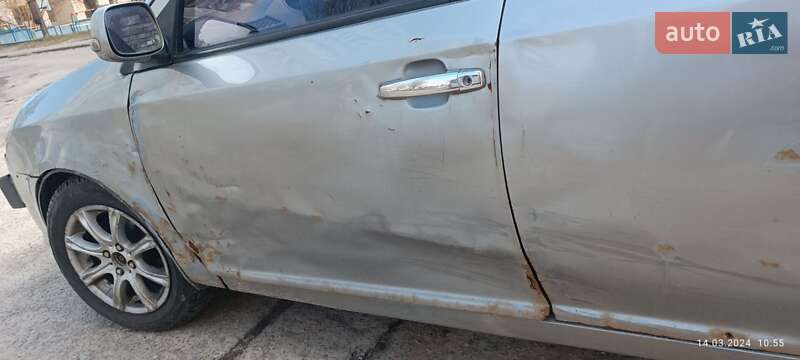 Седан Geely MK 2009 в Вараше