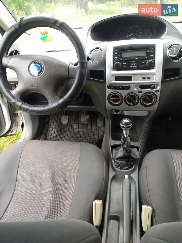 Седан Geely MK 2008 в Каменке