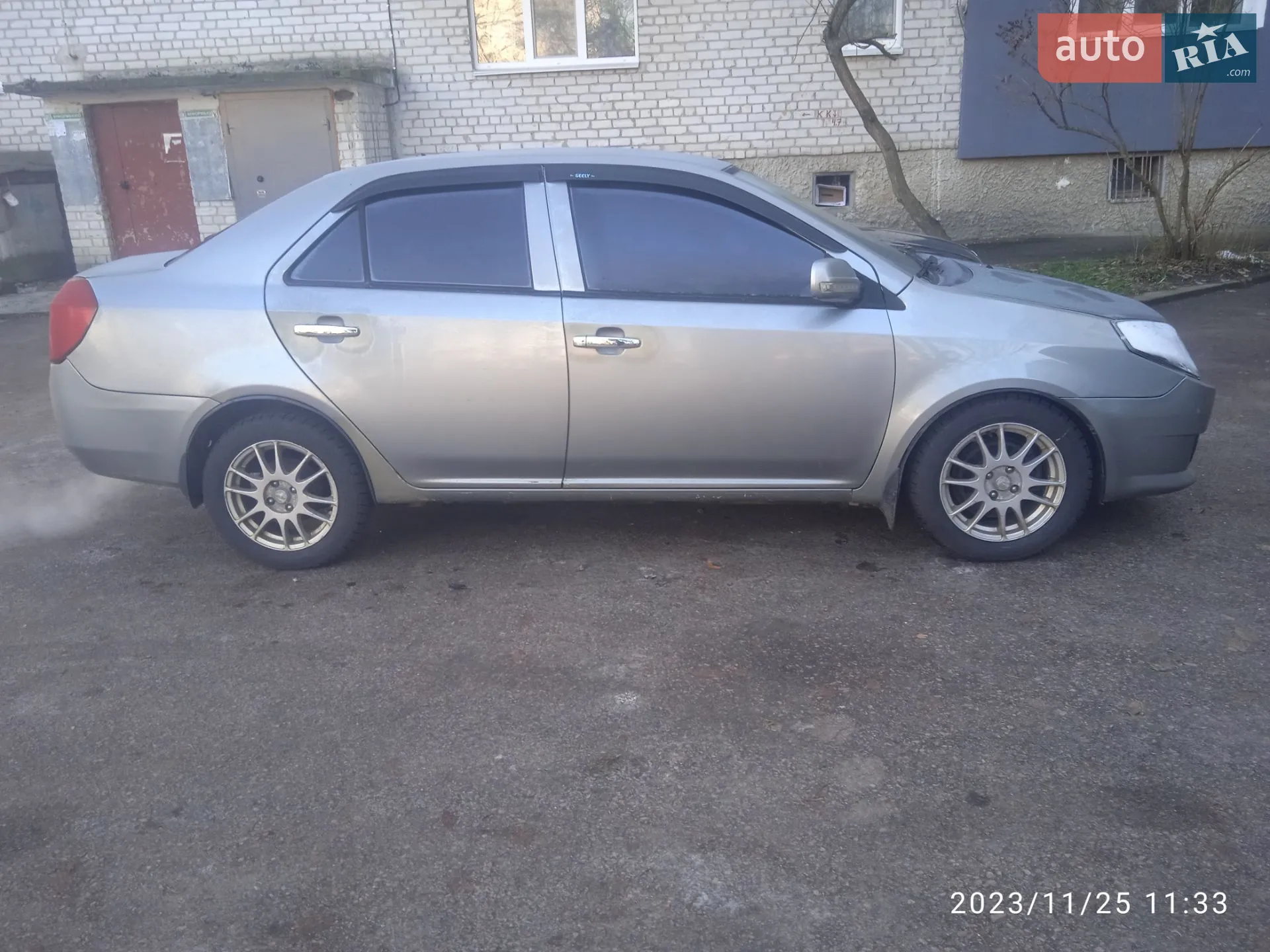 2010 Geely MK - мініатюра 5