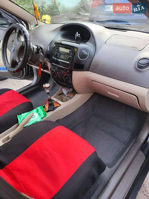 Седан Geely MK 2008 в Ровно