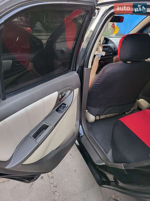 Седан Geely MK 2008 в Ровно