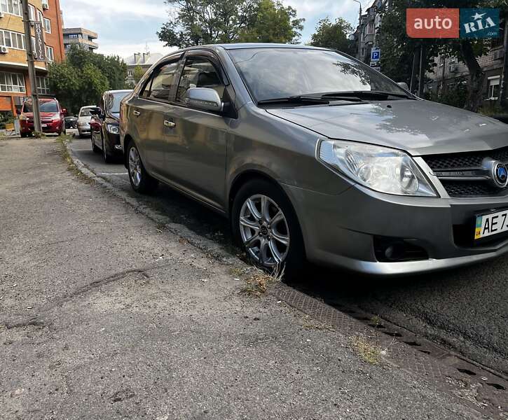 Седан Geely MK 2010 в Дніпрі