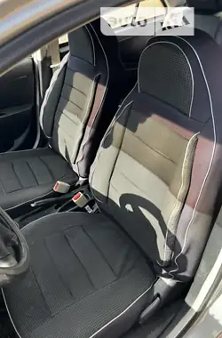 Geely MK 2013