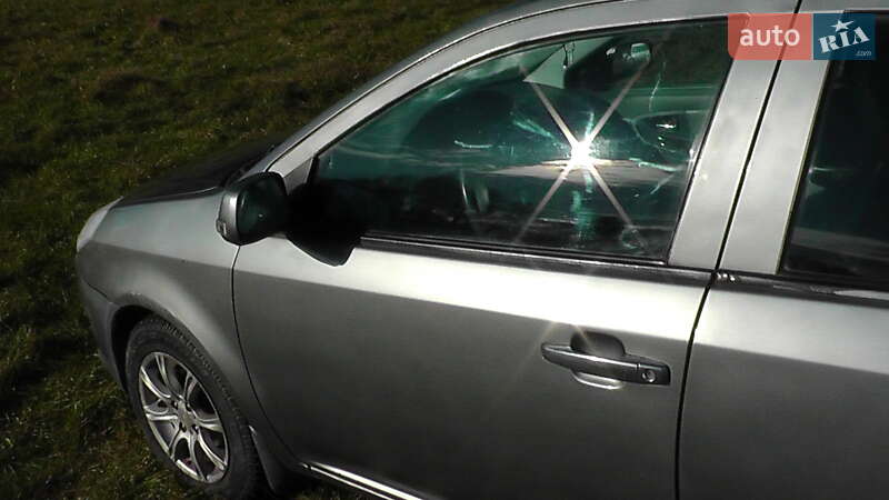 Седан Geely MK 2008 в 