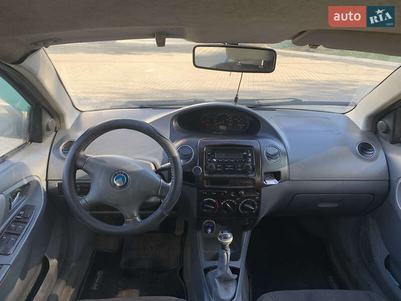 Седан Geely MK 2008 в Мукачево