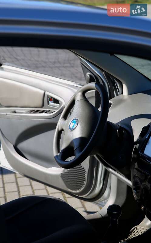 Седан Geely MK 2008 в Львове