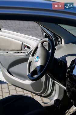 Седан Geely MK 2008 в 