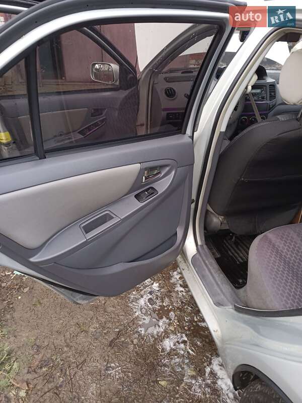 Седан Geely MK 2012 в Виннице