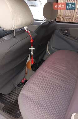 Седан Geely MK 2012 в 