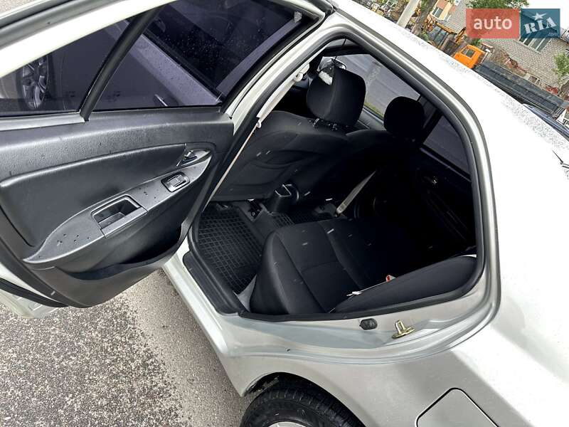 Седан Geely MK 2014 в Вышгороде
