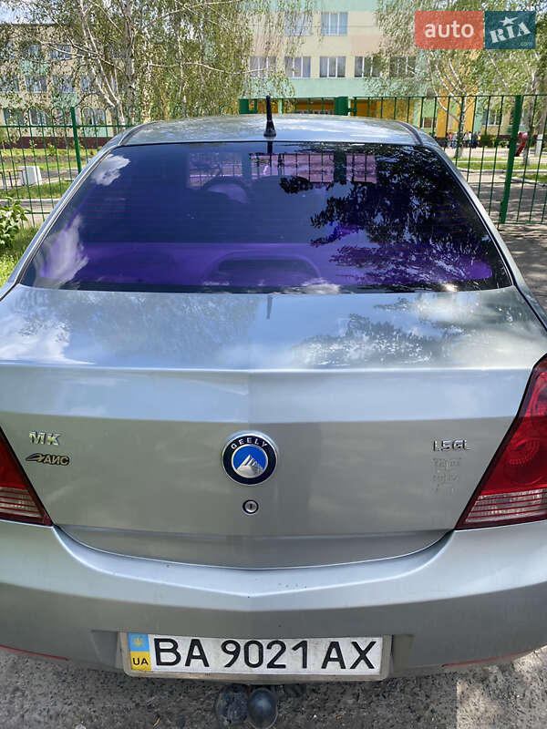 Седан Geely MK 2011 в 