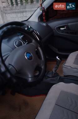Седан Geely MK 2011 в 