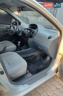 Седан Geely MK 2008 в 