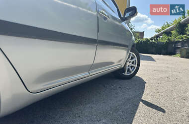 Седан Geely MK 2013 в 
