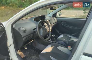 Седан Geely MK 2013 в 