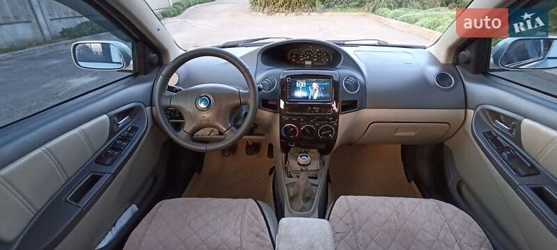 Седан Geely MK 2010 в Гадяче