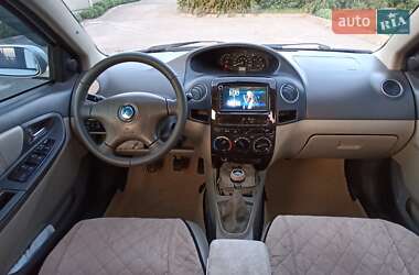 Седан Geely MK 2010 в 