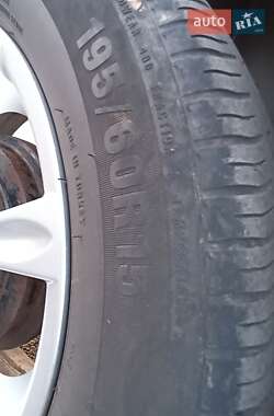 Седан Geely MK 2010 в 