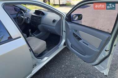 Седан Geely MK 2011 в 