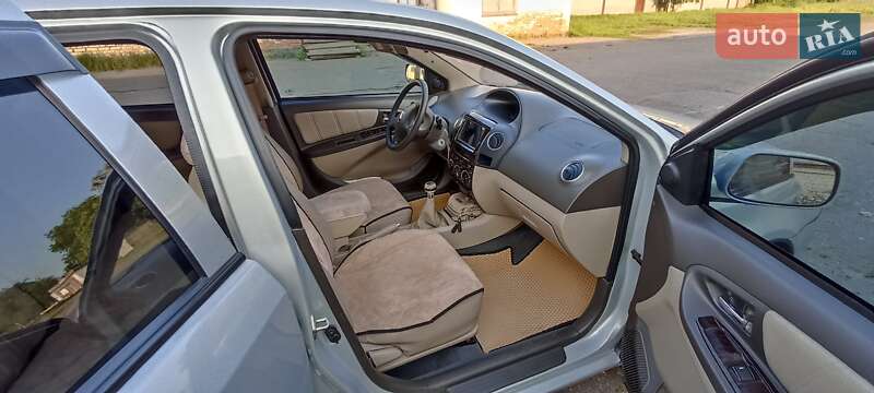 Седан Geely MK 2010 в Гадяче