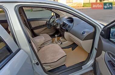 Седан Geely MK 2010 в 