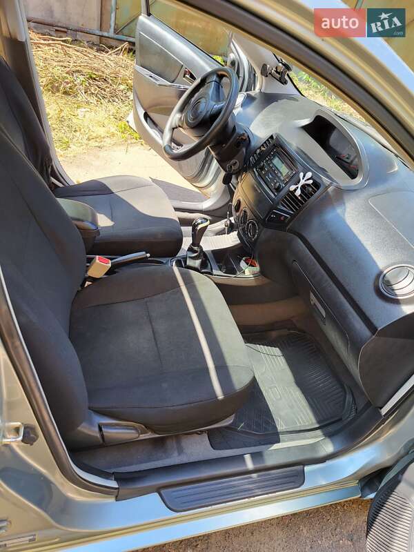 Седан Geely MK 2012 в Бердичеве